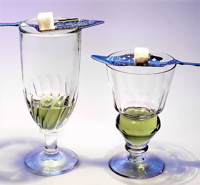 0_jfds_2_absinthe_glasses