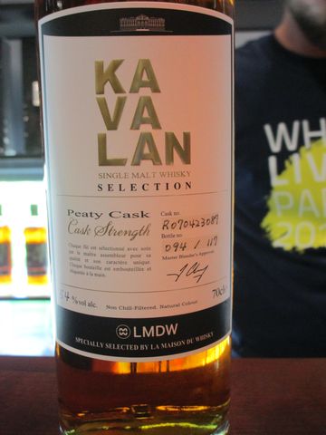 kavalan_peaty_cask_mdw_2015_54_cp