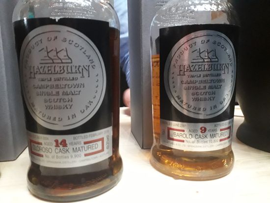 Laphroaig Select Islay Single Malt Scotch Whisky avec étui, Whisky Écossais  40% - 70cl & The Ardmore Legacy Highland Single Malt Scotch, Whisky Écossais  40% - 70cl : : Epicerie