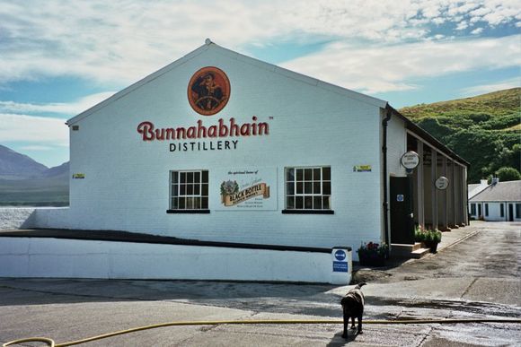 Bunnahabhain_distillery