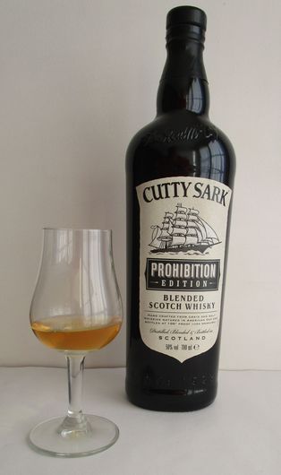 cutty_sark_prohibition_2016_50_w_glass_red2