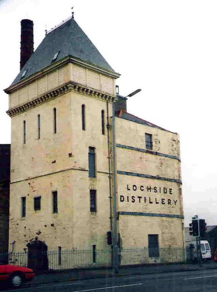Lochside_distillery_CC_pic